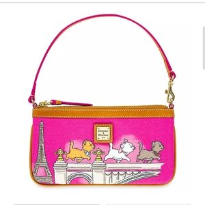 BNWT Disney Aristocats Dooney & Bourke Wristlet